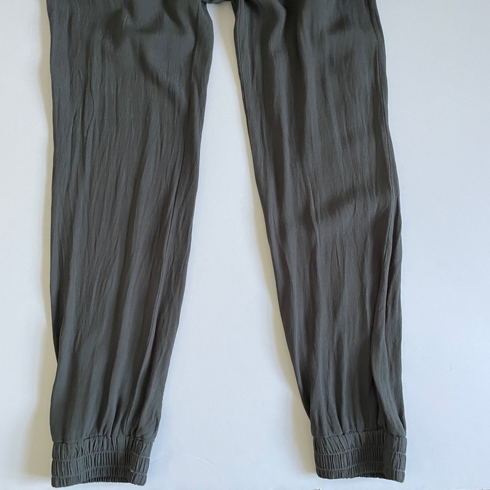 Monrow Camo Creepe Jumpsuit Sleeveless Size L - Picture 9 of 15